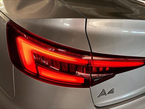 Used 2018 Audi A4 2.0T Premium Plus image 28