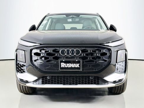 New 2026 Audi Q3 quattro 2.0T AWD/4WD image 2