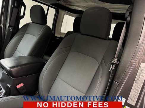 Used 2019 Jeep Wrangler Unlimited Sport S AWD/4WD image 13