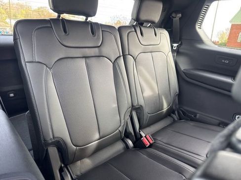 New 2026 Jeep Grand Cherokee L Limited image 12