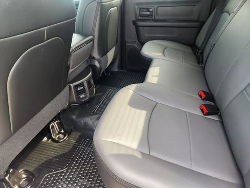New 2026 RAM 2500 Tradesman w/ Chrome Appearance Group AWD/4WD image 25
