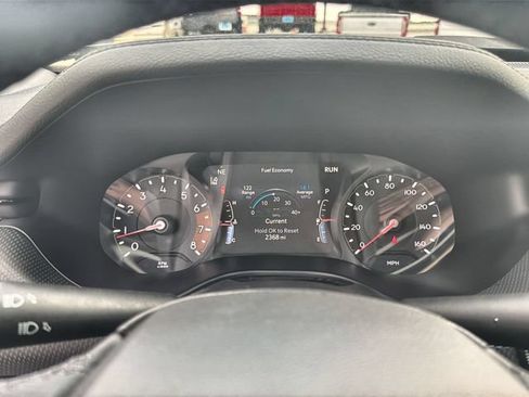 Used 2026 Jeep Compass Latitude AWD/4WD image 12