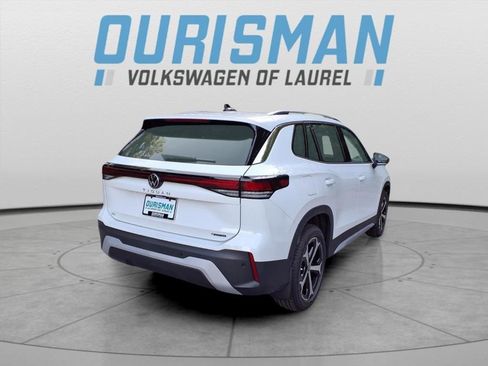 New 2026 Volkswagen Tiguan SE image 3