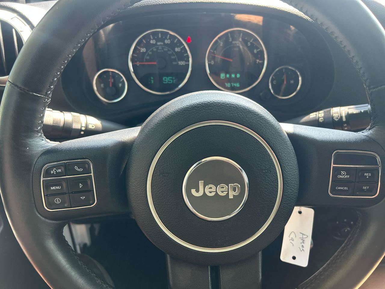 Used 2014 Jeep Wrangler Unlimited Rubicon w/ Connectivity Group AWD/4WD image 16