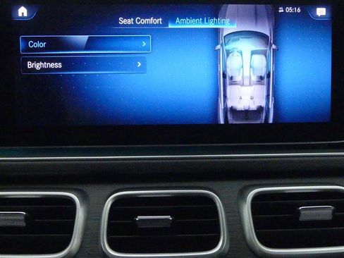 Used 2023 Mercedes-Benz GLE 350 w/ 3rd Row Seat Package image 17