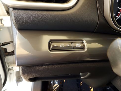 Used 2023 Nissan Maxima SR w/ Sport Mat Group image 25