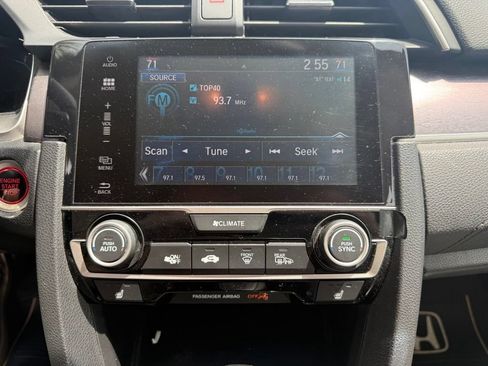 Used 2018 Honda Civic EX-T image 17