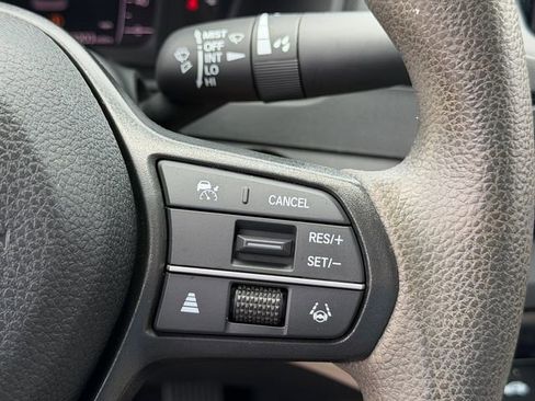 Used 2023 Honda Accord EX image 25