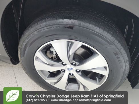 Used 2025 Subaru Ascent Premium AWD/4WD image 32