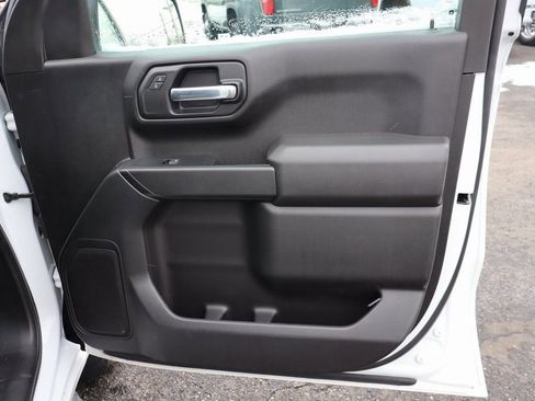 Used 2023 Chevrolet Silverado 1500 Custom image 23