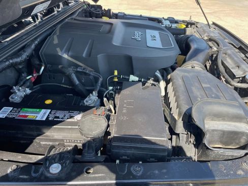 Used 2014 Jeep Wrangler Unlimited Sahara w/ Max Tow Package image 25