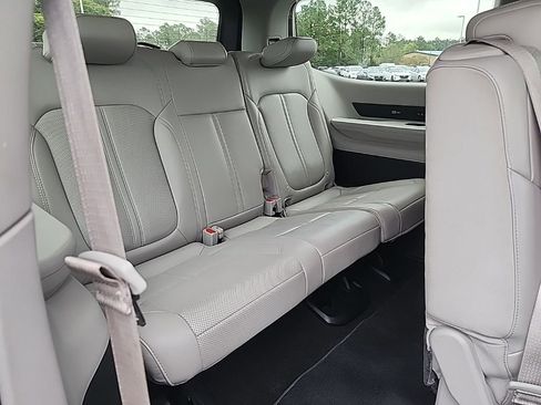 Used 2023 Jeep Wagoneer Series III w/ Preferred Equipment Group image 20