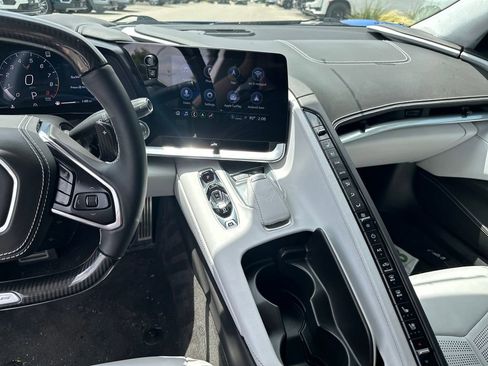 Used 2023 Chevrolet Corvette Z06 RWD image 23