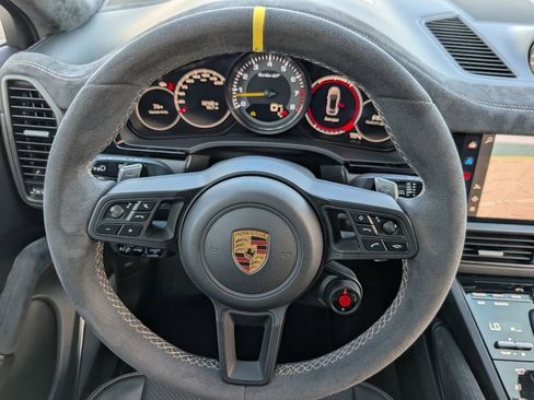 Used 2022 Porsche Cayenne Turbo GT AWD/4WD image 21