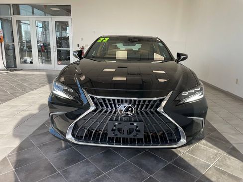 Used 2022 Lexus ES 350 Ultra Luxury image 3