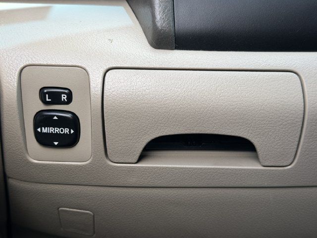 Used 2008 Toyota Camry LE FWD image 19