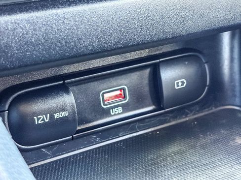 Used 2024 Kia Forte LXS w/ LXS Technology Package FWD image 29
