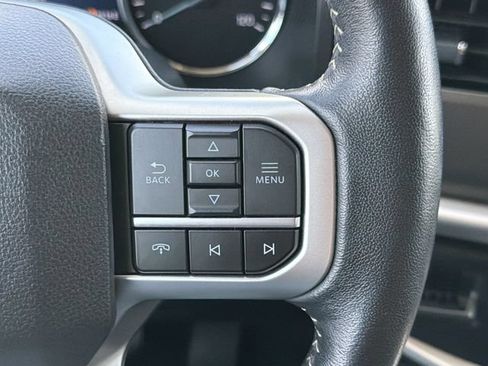 Used 2024 Ford Expedition XLT AWD/4WD image 24