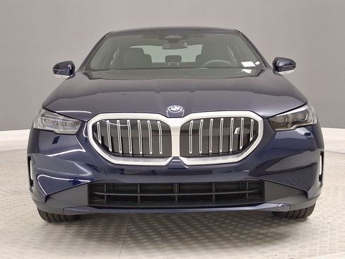 New 2027 BMW i5 eDrive40 RWD image 6