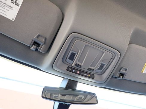 Used 2020 Chevrolet Silverado 1500 Custom w/ Custom Value Package image 48