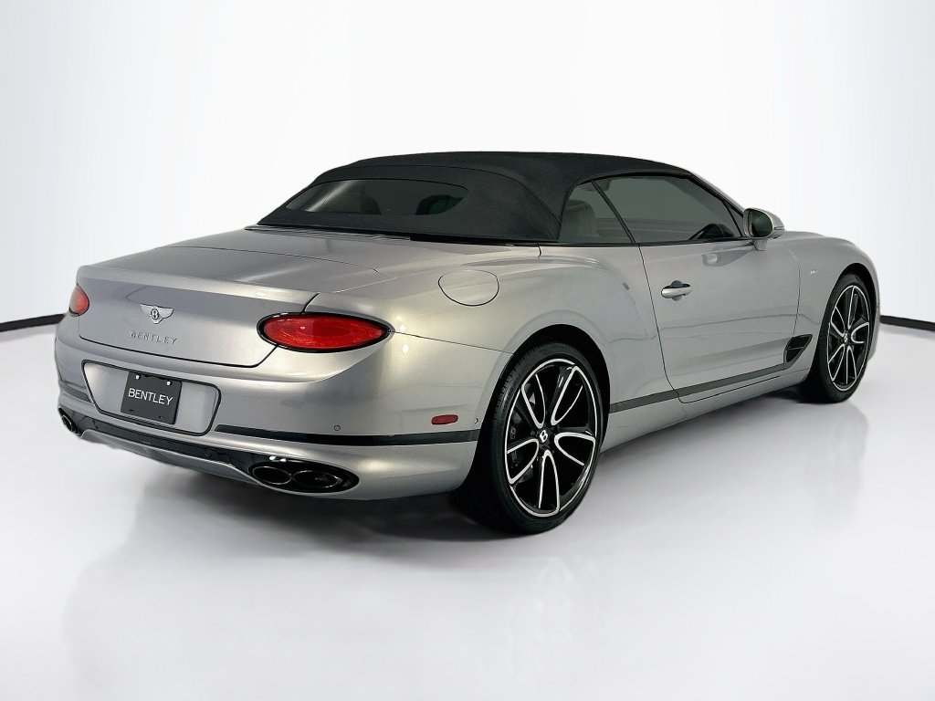 Used 2022 Bentley Continental GT AWD/4WD image 13