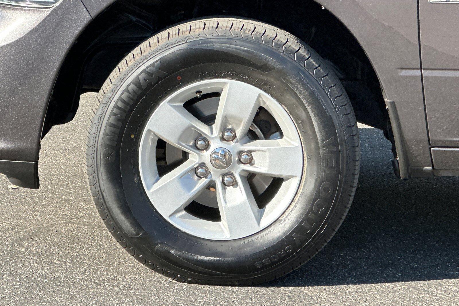 Used 2019 RAM 1500 Express AWD/4WD image 27