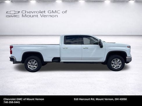 Used 2024 Chevrolet Silverado 3500 LTZ w/ LTZ Texas Edition AWD/4WD image 16