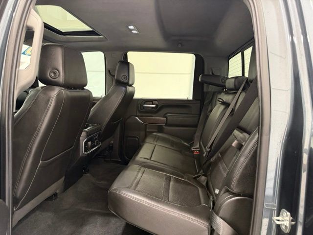 Used 2020 GMC Sierra 3500 Denali w/ Denali Ultimate Package AWD/4WD image 19
