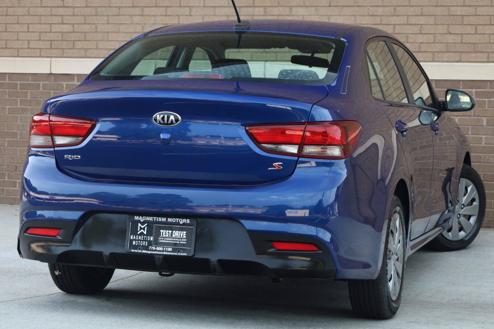 Used 2020 Kia Rio S FWD image 11
