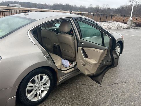 Used 2012 Nissan Altima 2.5 S image 18