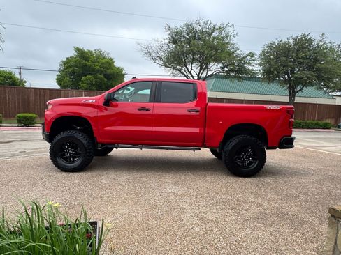 Used 2021 Chevrolet Silverado 1500 Custom Trail Boss AWD/4WD image 11