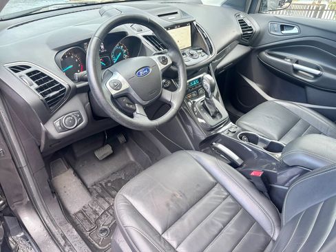 Used 2016 Ford Escape Titanium w/ Equipment Group 301A FWD image 10