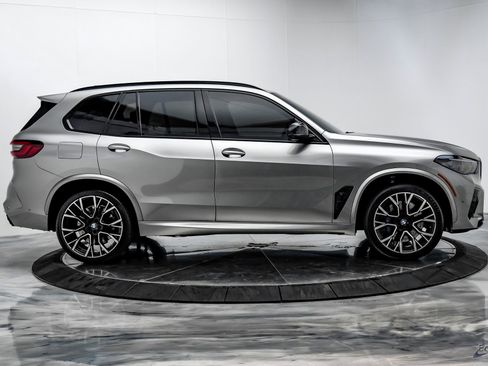 Used 2022 BMW X5 M w/ Competition Package 2 image 16