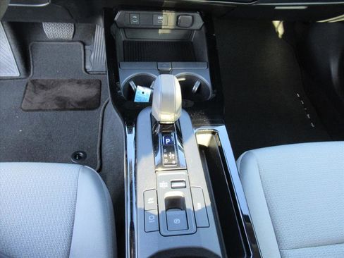 Used 2023 Toyota Prius LE image 20