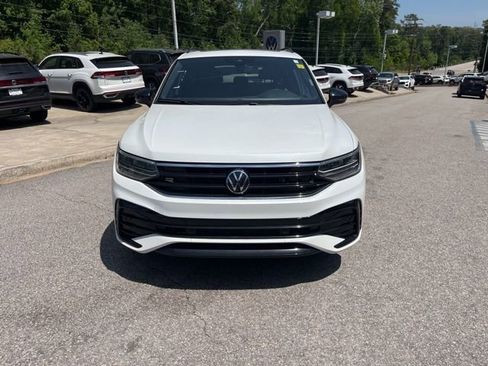 Used 2024 Volkswagen Tiguan SE R-Line FWD image 35