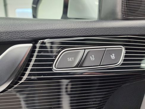 Used 2024 Hyundai Palisade Calligraphy image 46