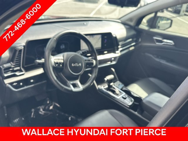 Used 2023 Kia Sportage EX FWD image 15