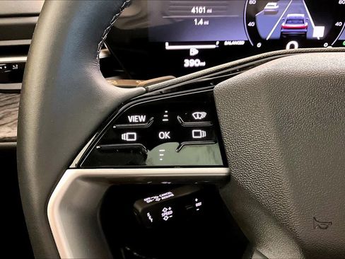 Certified 2025 Audi Q5 Premium Plus w/ Premium Plus AWD/4WD image 24