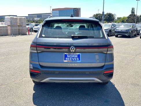 New 2025 Volkswagen Taos S image 21