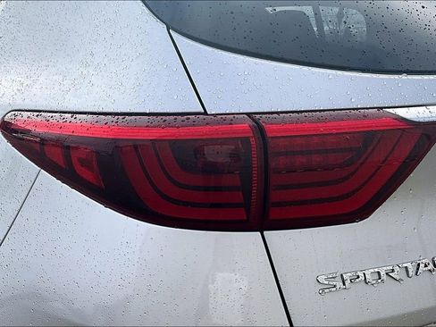 Used 2017 Kia Sportage SX image 24