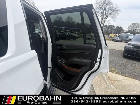Used 2020 Chevrolet Tahoe Premier w/ RST 6.2L Performance Edition image 14