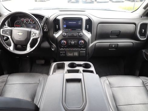 Used 2020 Chevrolet Silverado 3500 LTZ w/ Gooseneck/5TH Wheel Package AWD/4WD image 18