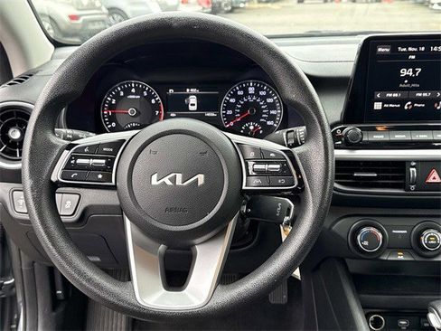 Certified 2023 Kia Forte LXS image 18