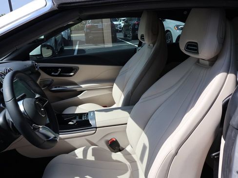 Certified 2026 Mercedes-Benz CLE 300 4MATIC Cabriolet image 16
