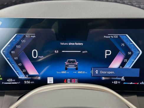 Used 2025 BMW X3 xDrive30i w/ Premium Package image 12