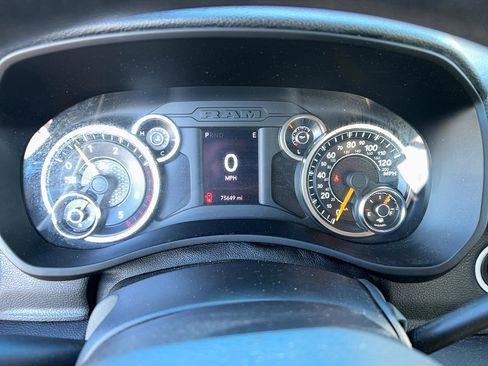 Used 2019 RAM 3500 Tradesman image 19