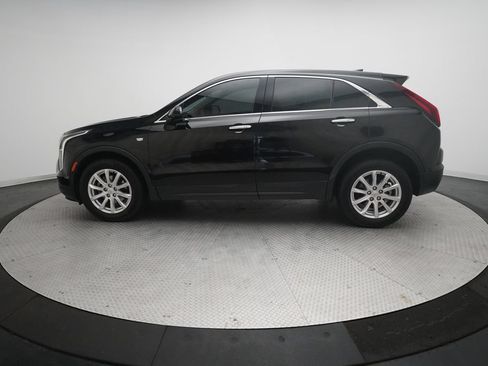 Used 2022 Cadillac XT4 Luxury w/ Cold Weather Package AWD/4WD image 24