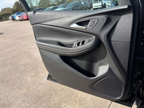 Used 2025 Buick Encore GX Preferred image 20