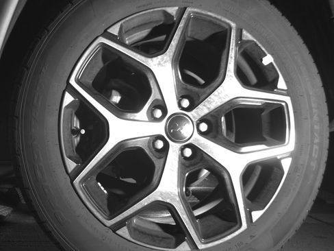 Used 2025 Jeep Compass Limited image 14