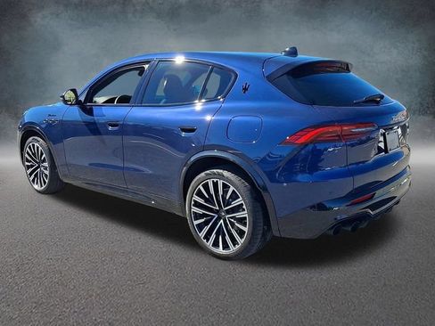 Used 2025 Maserati Grecale Modena AWD/4WD image 6